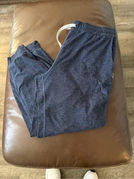 Vuori Pants - Vuori Heather Navy Drawstring Jogger Pants
